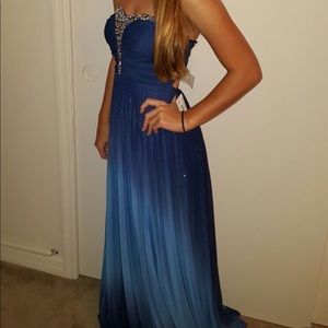 Prom dress